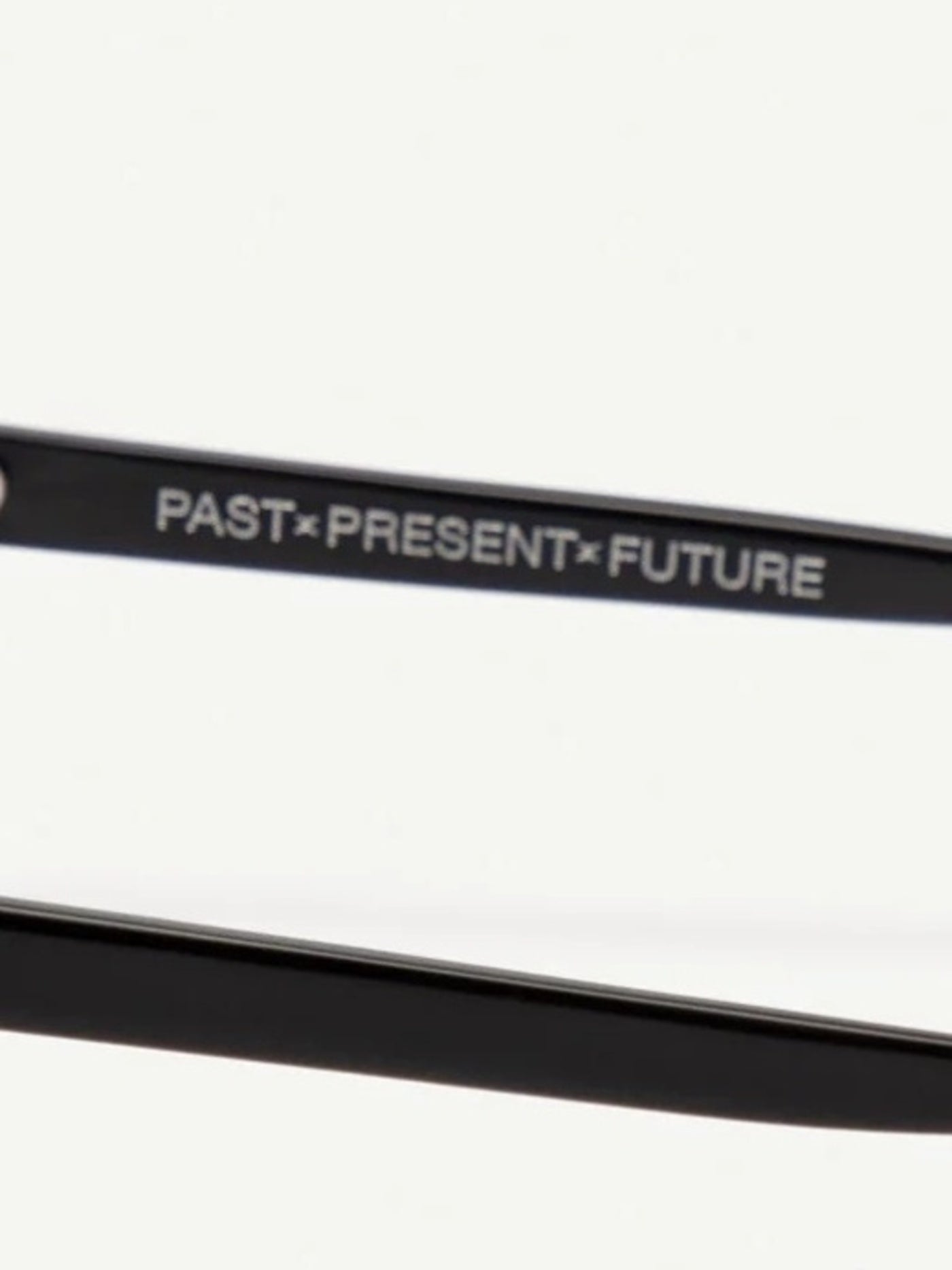 DECADE EYEWEAR | BIG EARL 50s - GLOSS BLACK/PURPLE