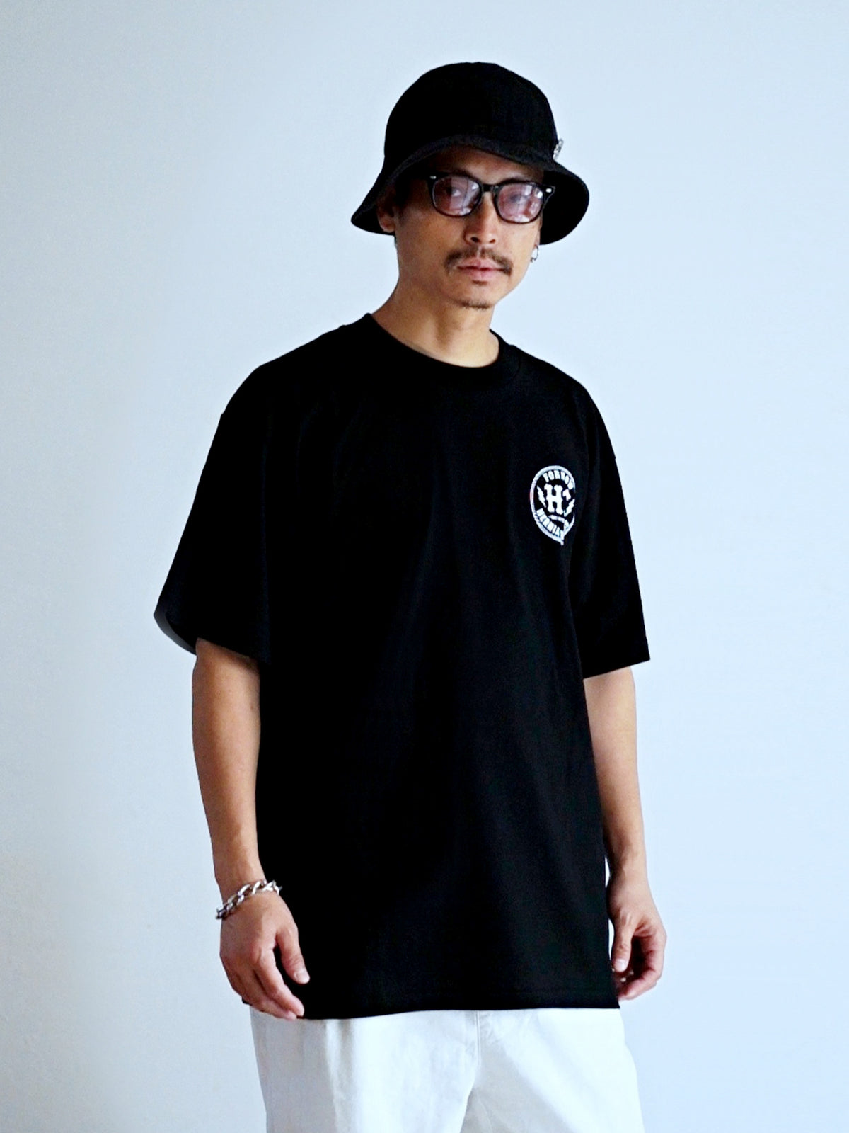 FORNOW | HERNIA CHOPPERS "BACKBONE" TEE - Black