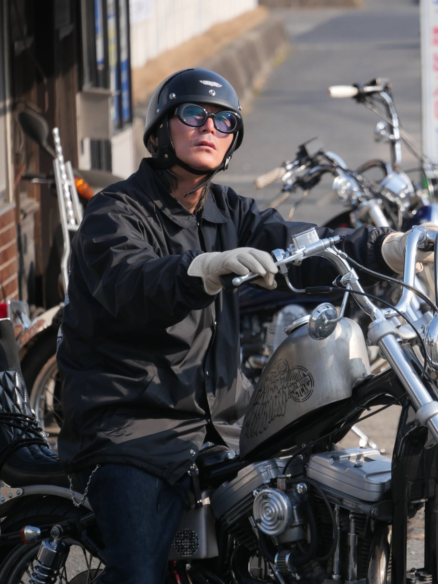 TT&CO. | any motorcycle別注 FiberGlass Customshop SHORTY BLACK RUBBER TRIM - Black