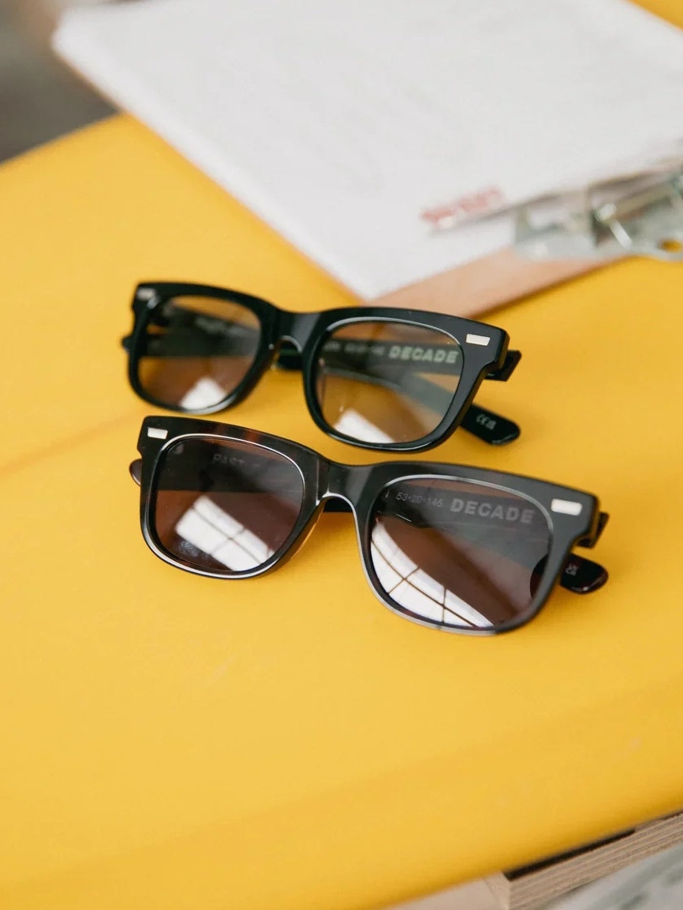 DECADE EYEWEAR | MELVIN 80s - TORTOISE/GRAY