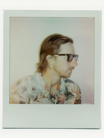 DECADE EYEWEAR | MELVIN 80s - GLOSS BLACK/BLUE