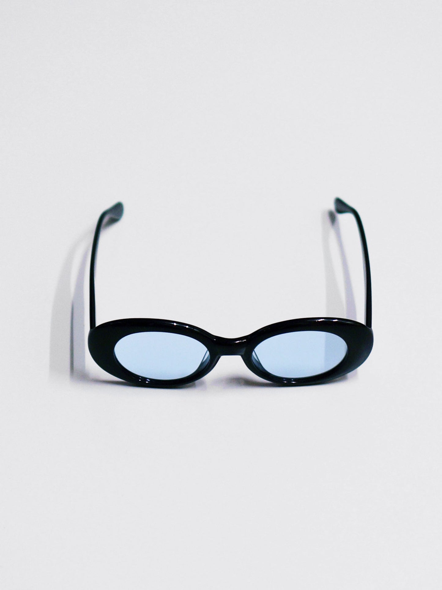 OVAL SHADE - Black/Light Blue