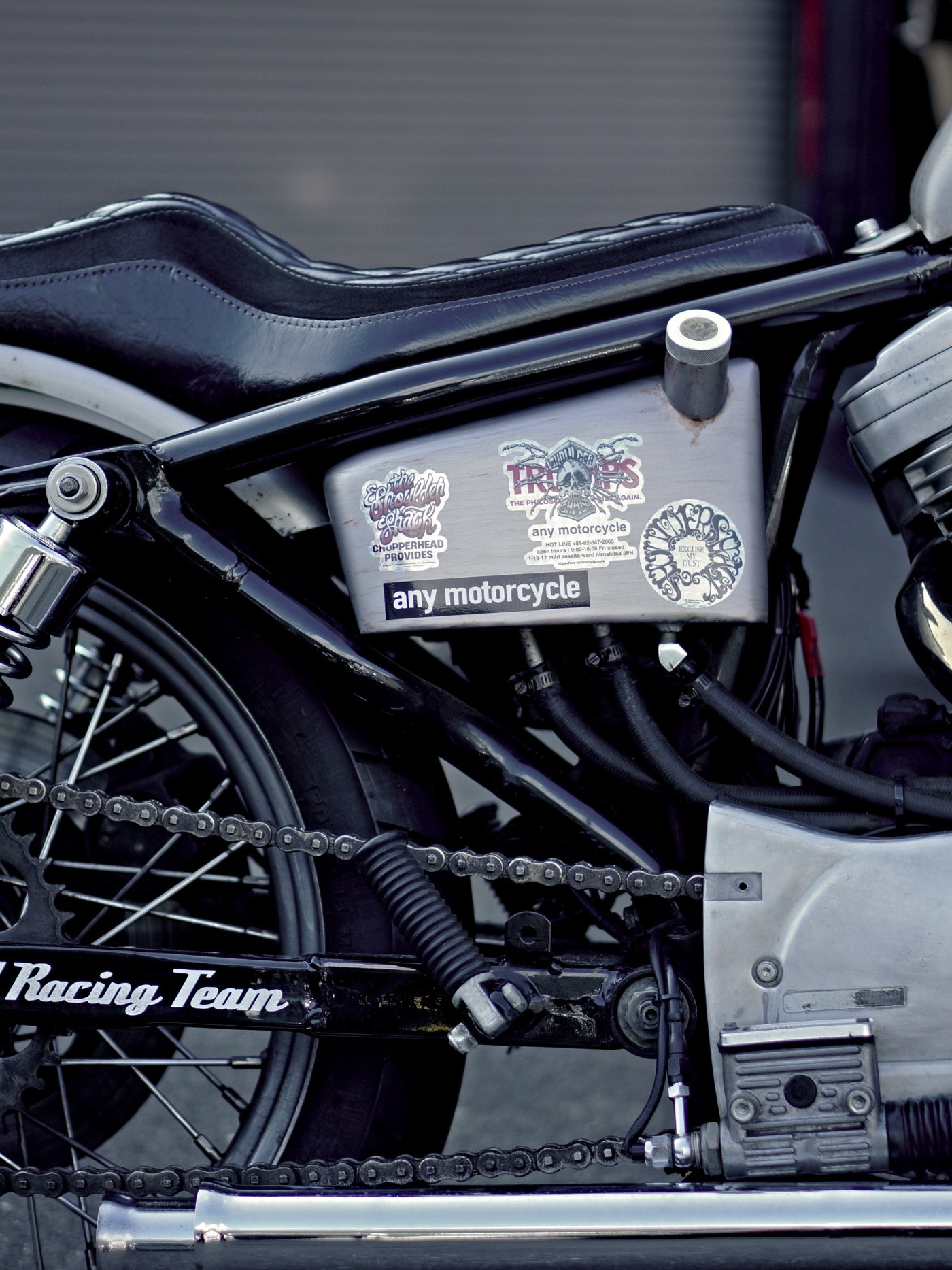SHOULDER SHACK SOUVENIR STICKER - any スクエアロゴ