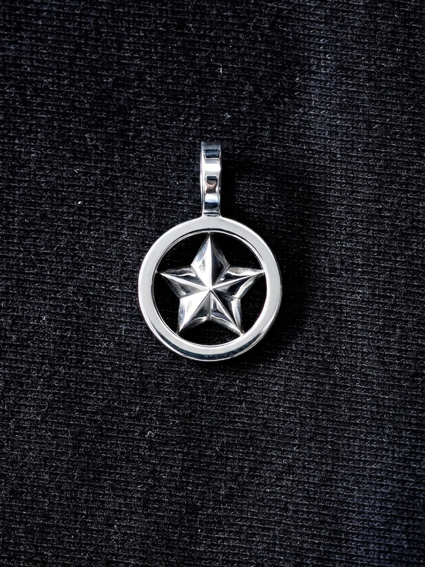 HYRON WORKS | STAR PENDANT