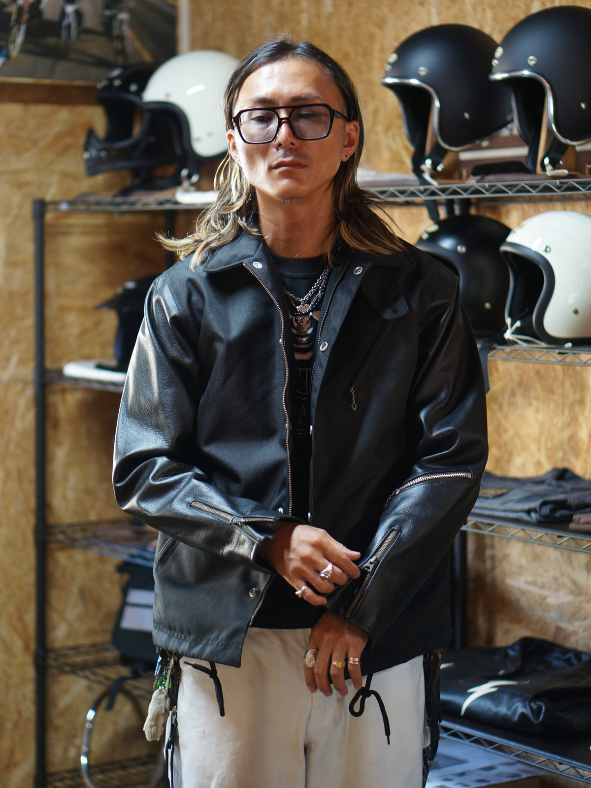 Vin&Age | TYPE VTJ2_26 COACH RIDERS - Black