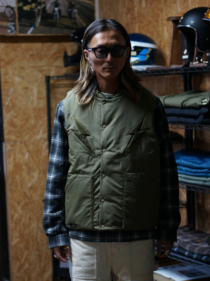 Vin&Age | TYPE VTJ11 NYLON PUFFER VEST - Khaki
