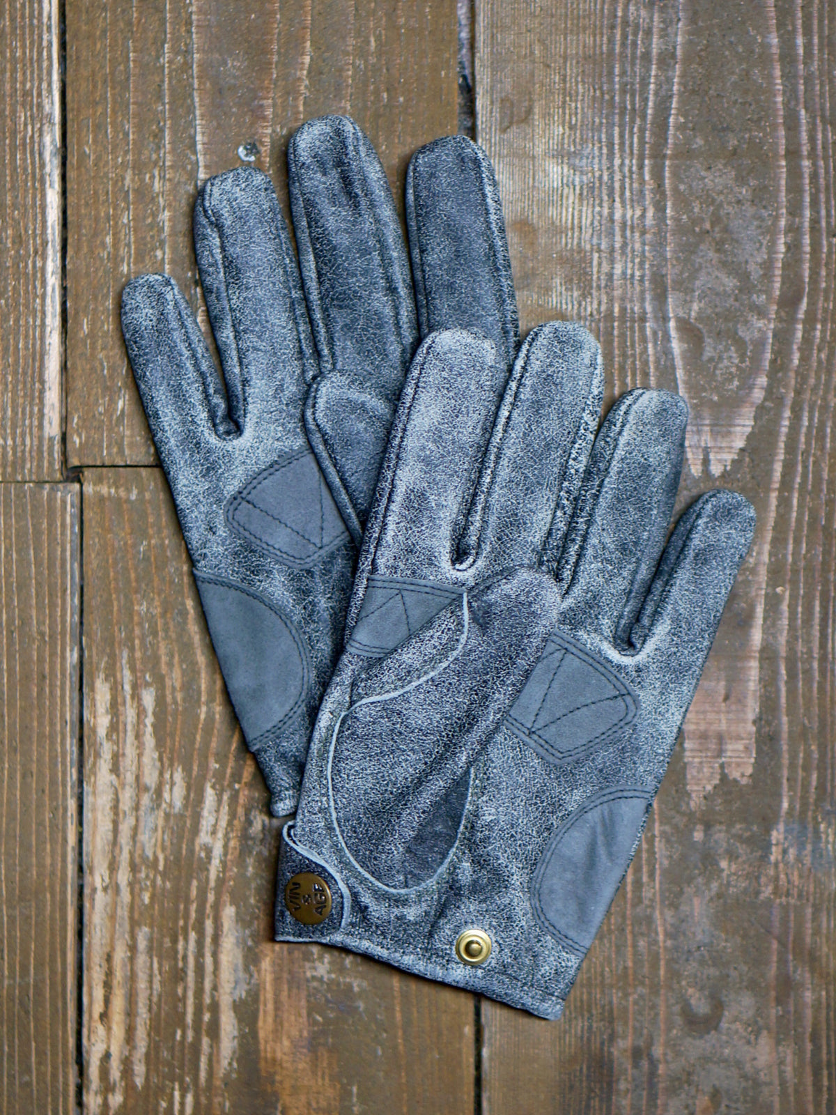 Vin&Age | TYPE VG26NS-B BOLT SHORT GLOVES - Crack