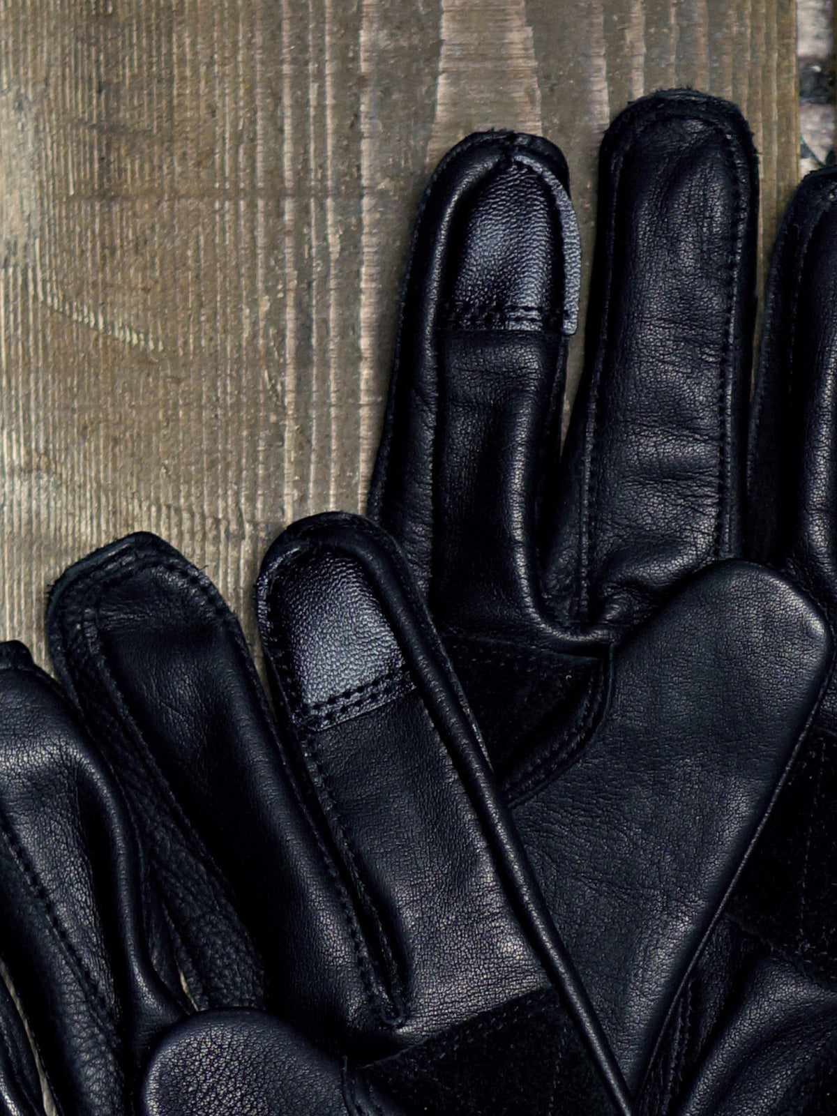 Vin&Age | TYPE VG26 FLIP CHECKER GLOVES - Black