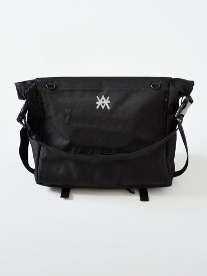EMD REFLECTLINE MESSENGER BAG