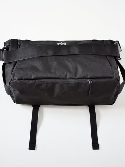EMD REFLECTLINE MESSENGER BAG