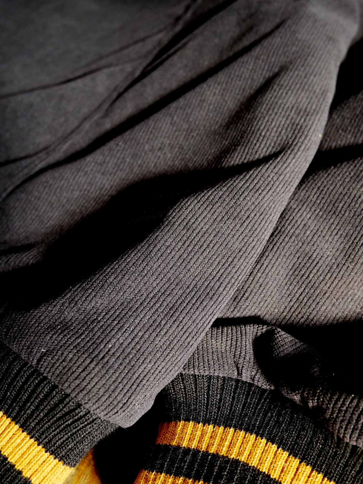 Vin&Age | TYPE VTJ9 LETTERMAN JK - Dark Gray/Mustard