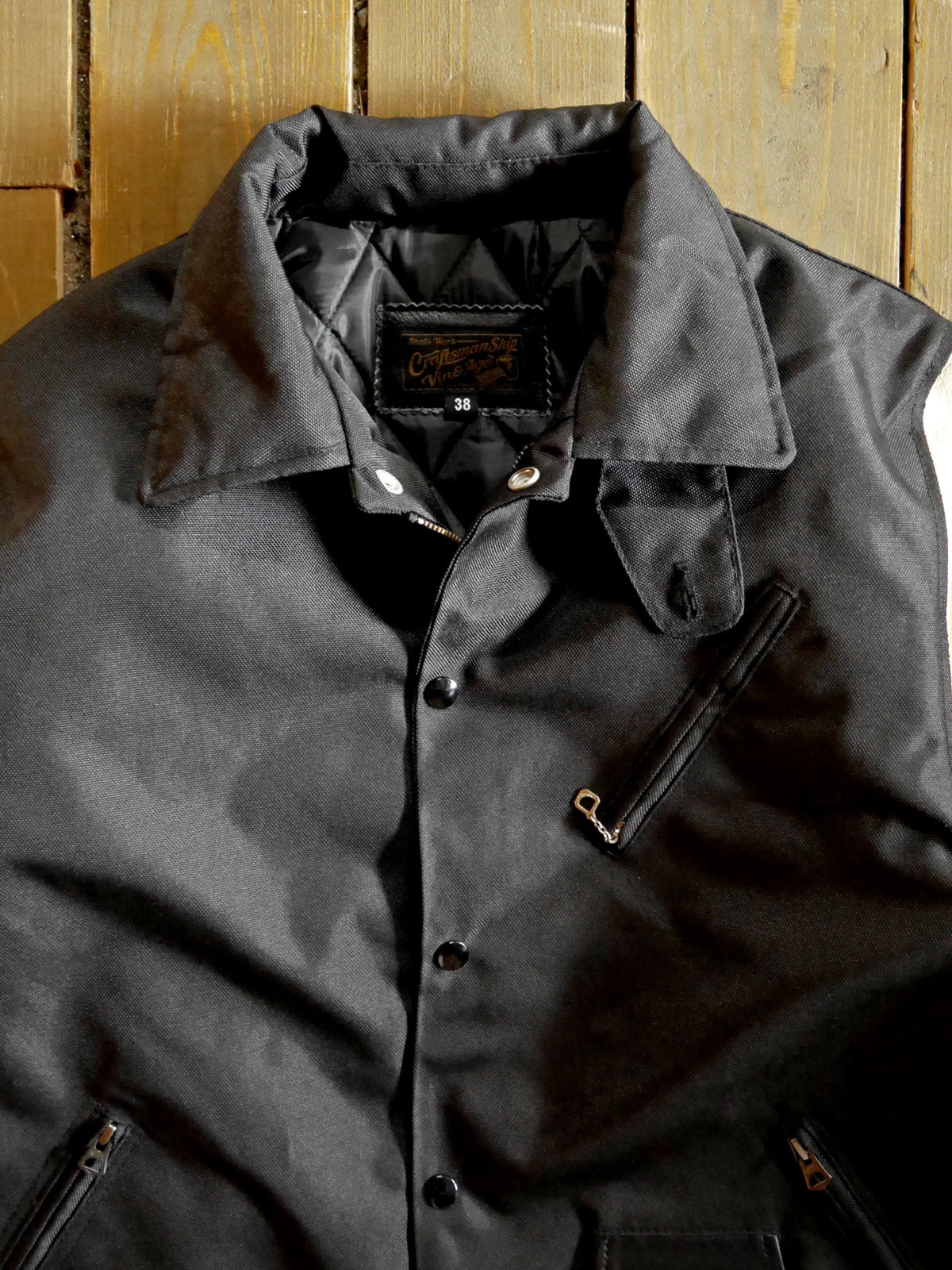 Vin&Age | TYPE VTJ2_26 COACH RIDERS - Black/Ivory