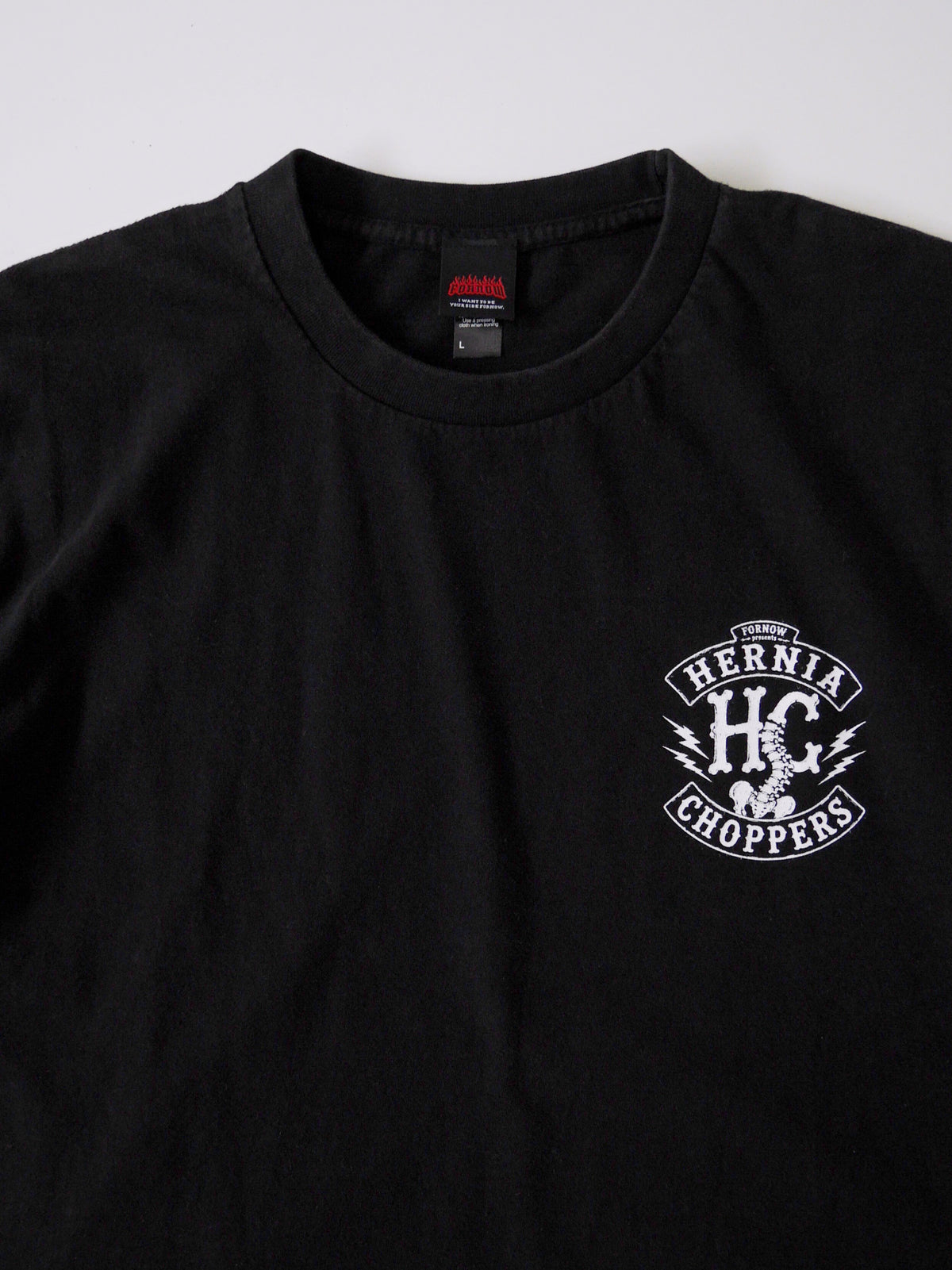 FORNOW | HERNIA CHOPPERS "KEEP ROLLIN" TEE - Black