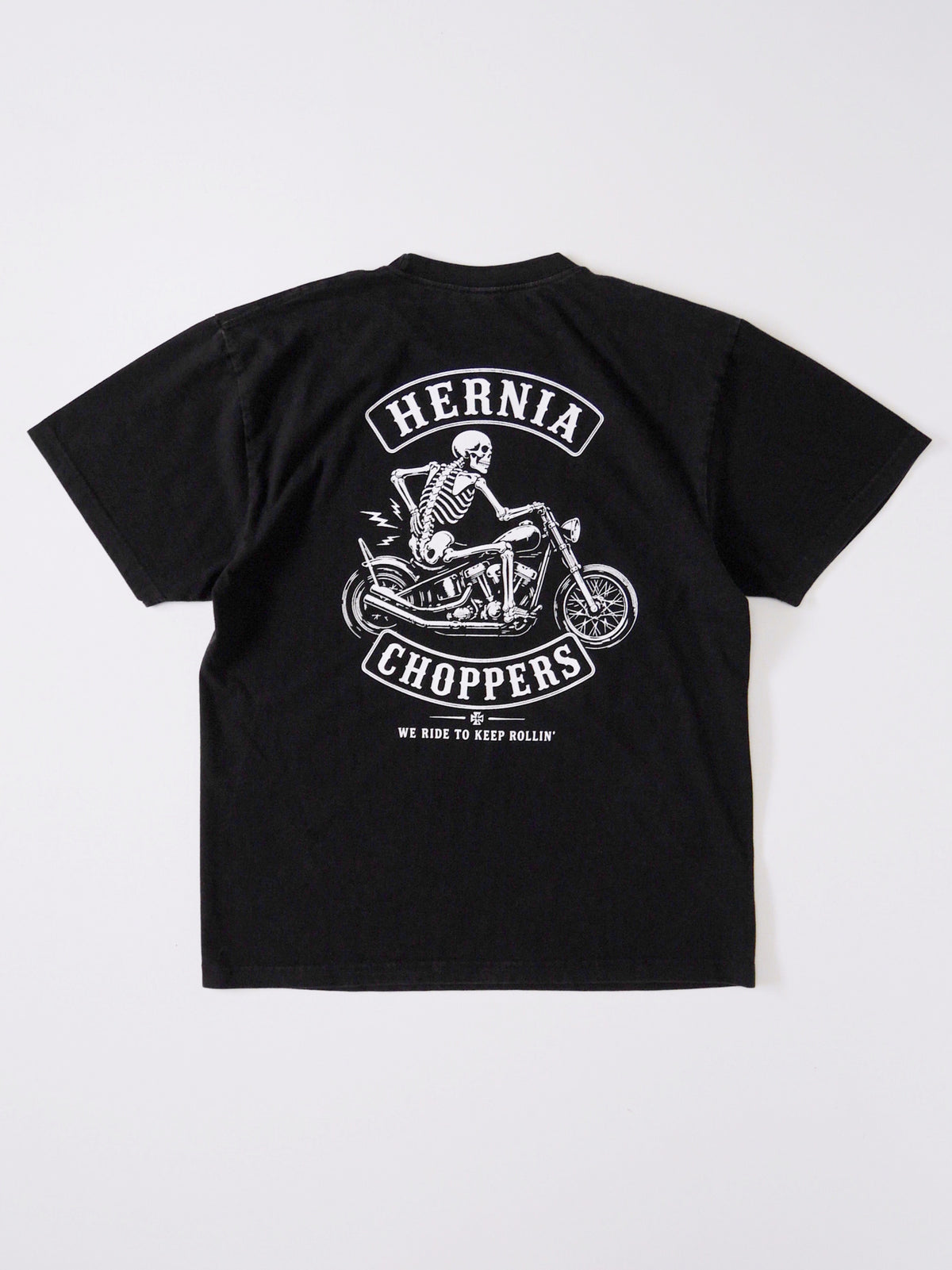 FORNOW | HERNIA CHOPPERS "KEEP ROLLIN" TEE - Black
